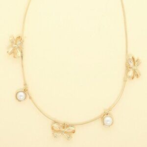 Bow Themed Pearl Charm Necklace
